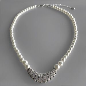 Vintage SAQ Faux Pearl Silver Necklace
